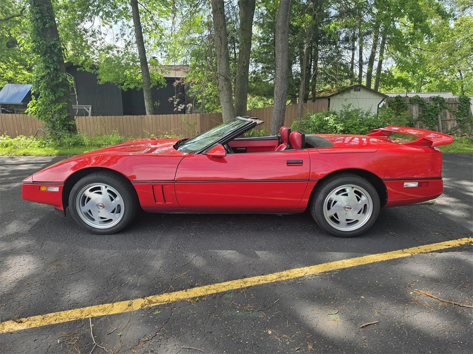 1989 Chevrolet Corvette C4 - Image 9 of 31