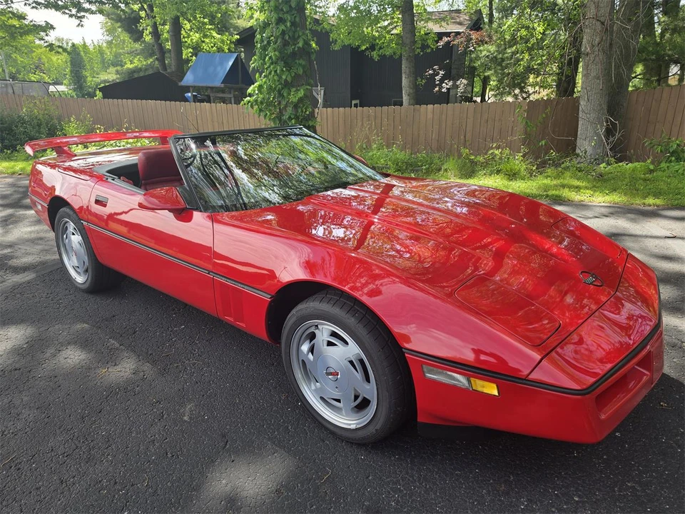 1989 Chevrolet Corvette C4 - Image 14 of 31