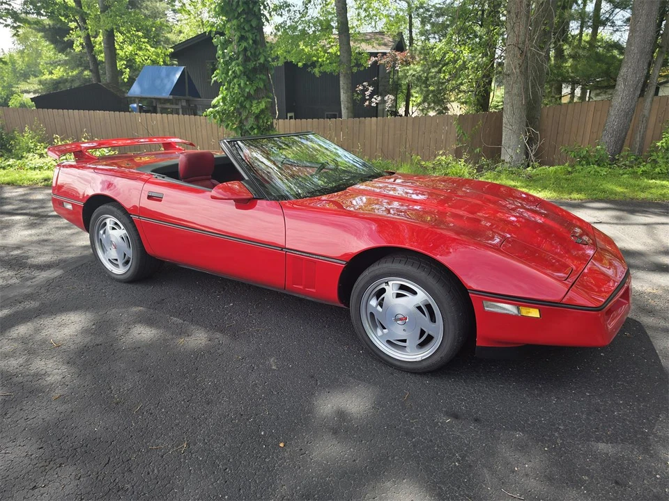 1989 Chevrolet Corvette C4 - Image 15 of 31