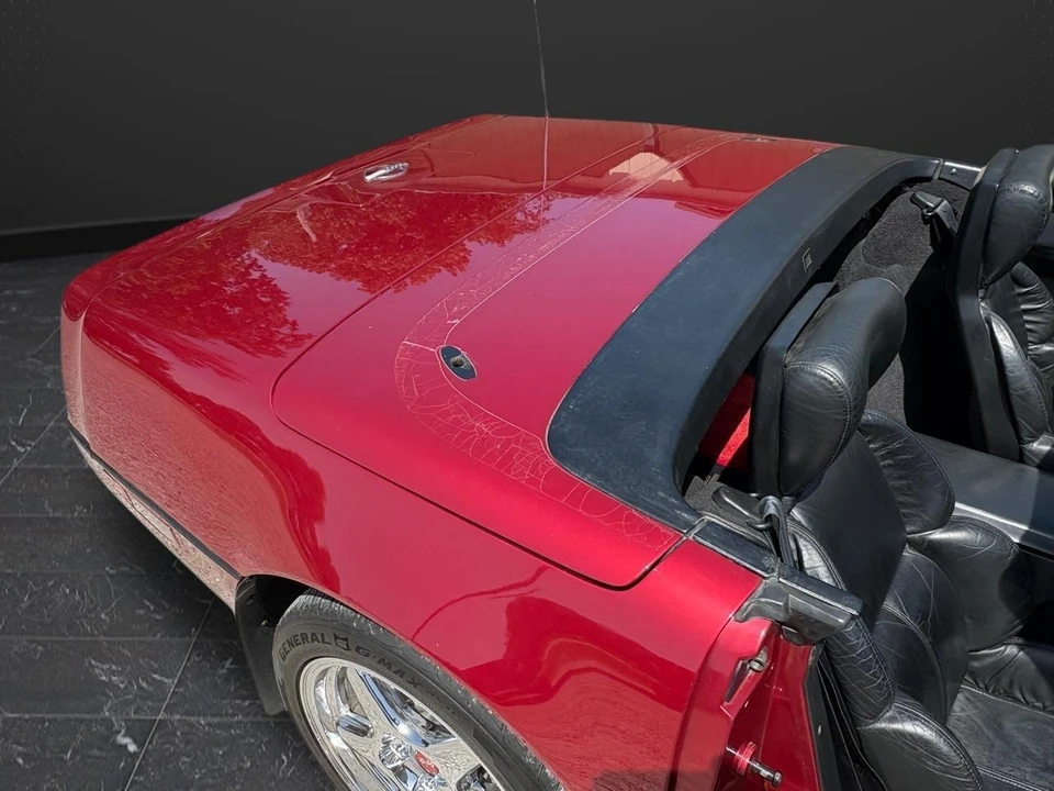 1989 Chevrolet Corvette C4 - Image 20 of 31