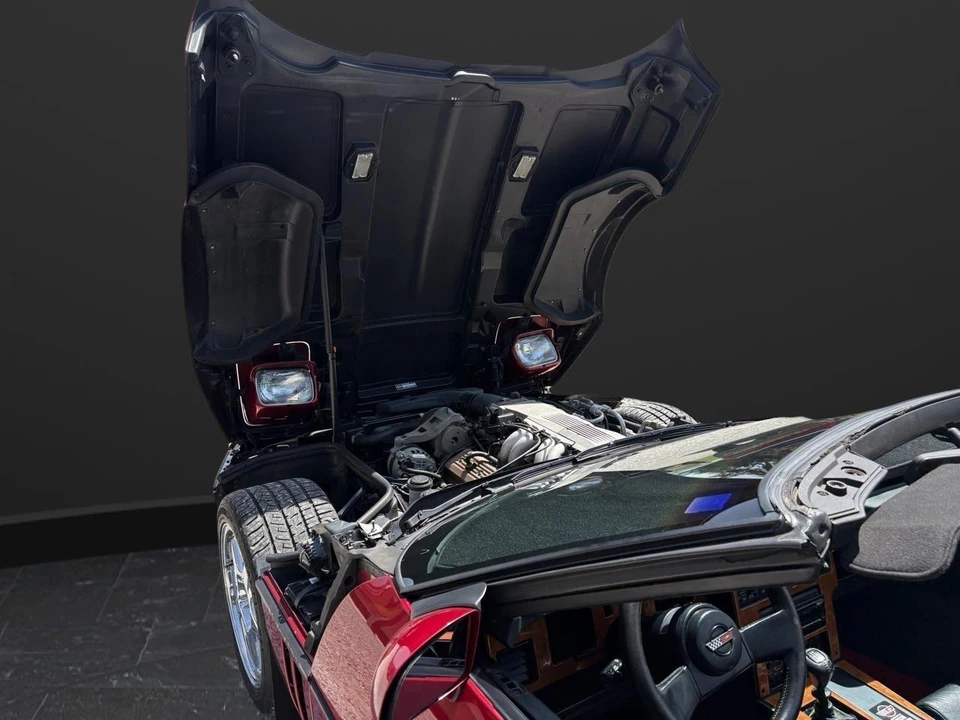1989 Chevrolet Corvette C4 - Image 30 of 31