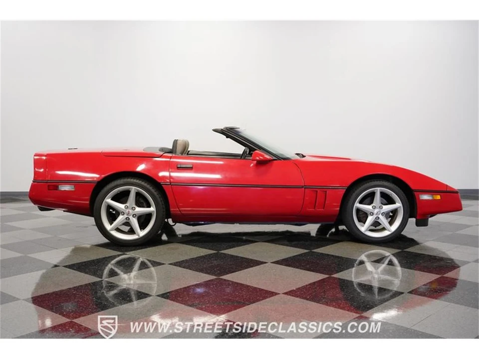 1989 Chevrolet Corvette C4 - Image 12 of 31