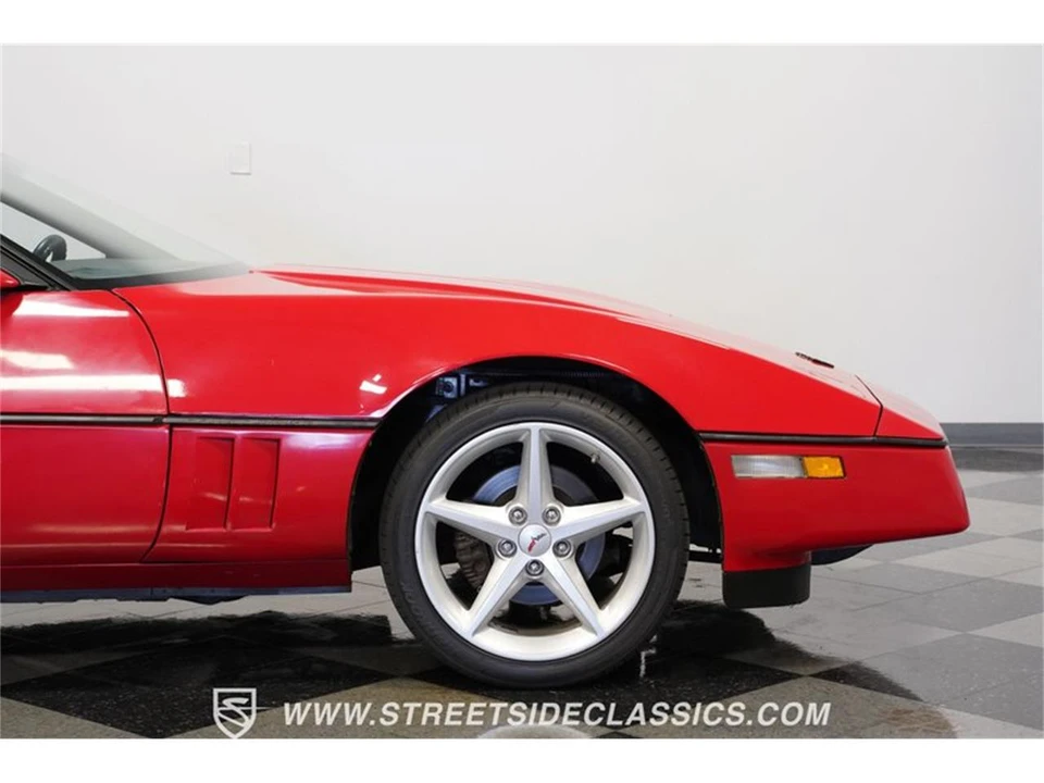 1989 Chevrolet Corvette C4 - Image 28 of 31