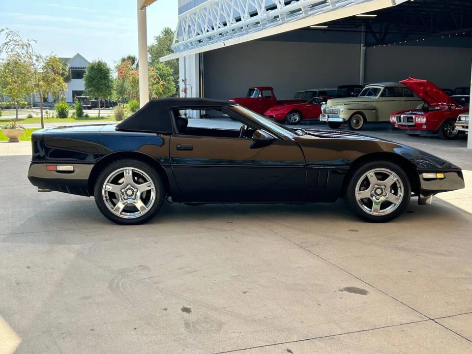1989 Chevrolet Corvette C4 - Image 11 of 31