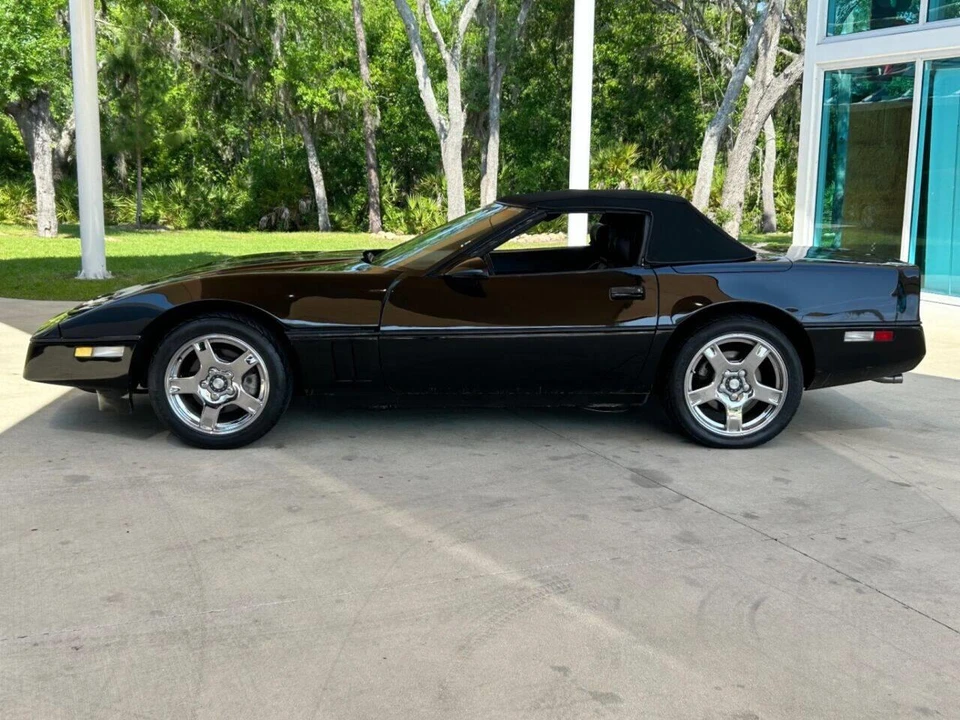 1989 Chevrolet Corvette C4 - Image 13 of 31