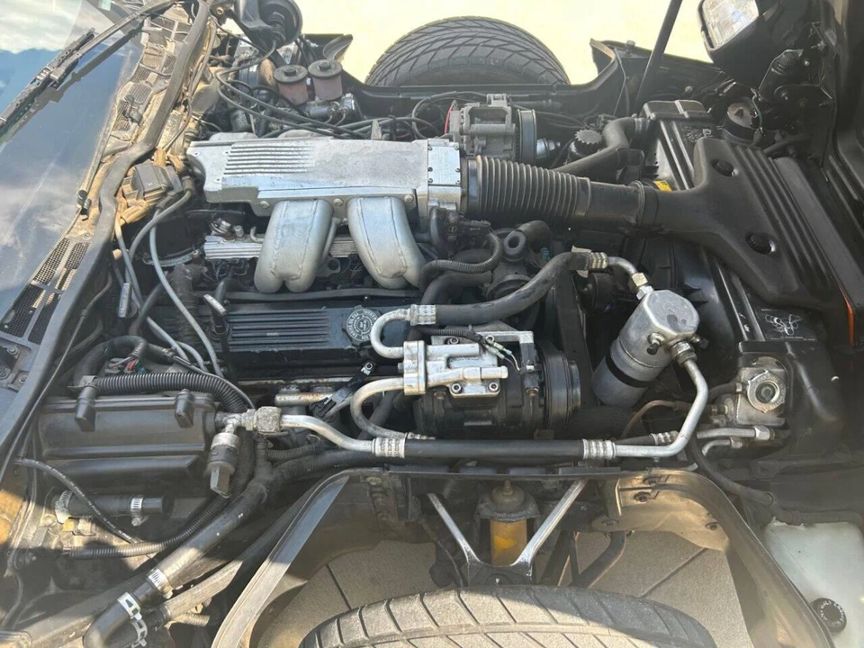 1989 Chevrolet Corvette C4 - Image 28 of 31
