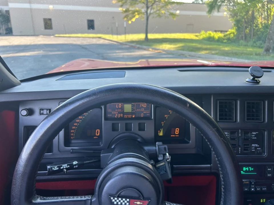 1989 Chevrolet Corvette C4 - Image 13 of 21
