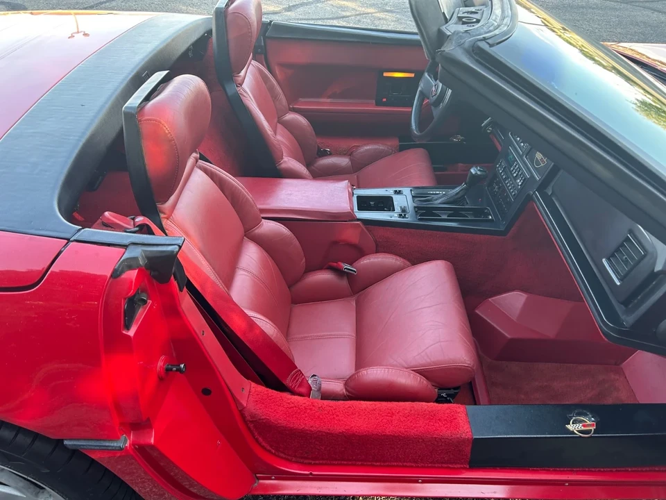 1989 Chevrolet Corvette C4 - Image 8 of 21