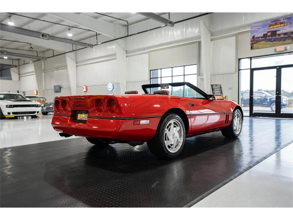 1989 Chevrolet Corvette C4 - Image 10 of 31