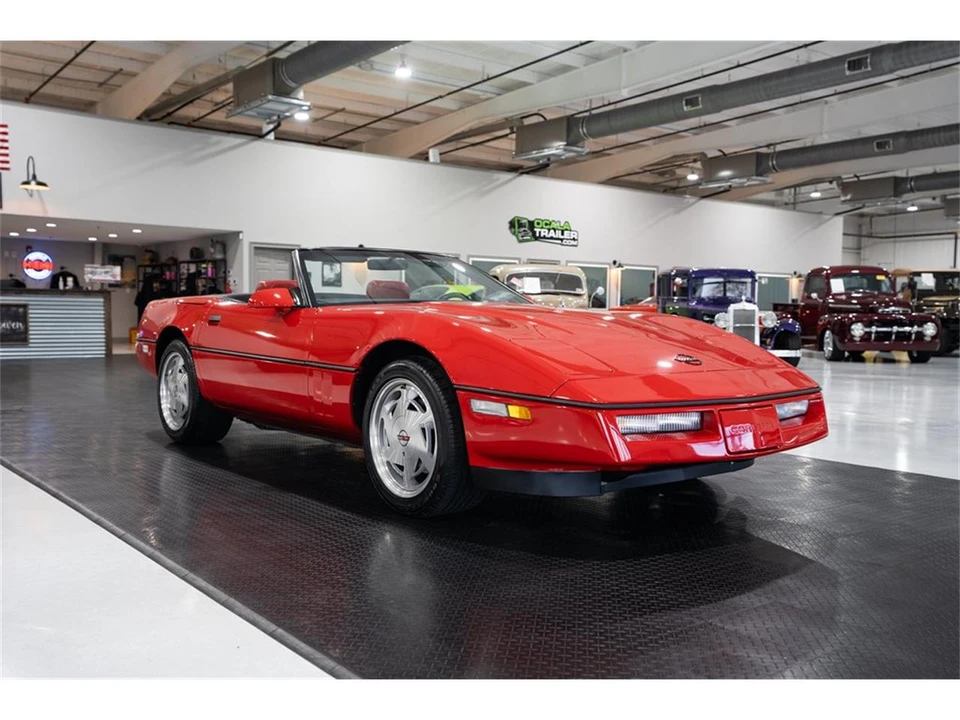 1989 Chevrolet Corvette C4 - Image 14 of 31