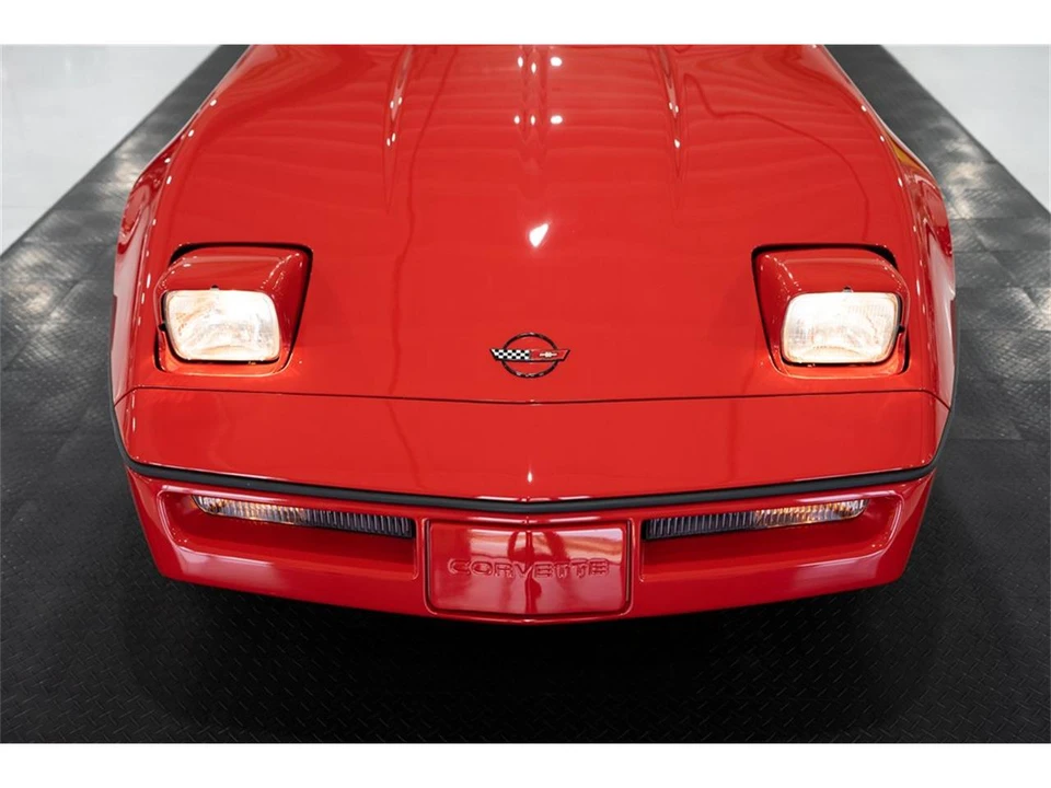 1989 Chevrolet Corvette C4 - Image 18 of 31