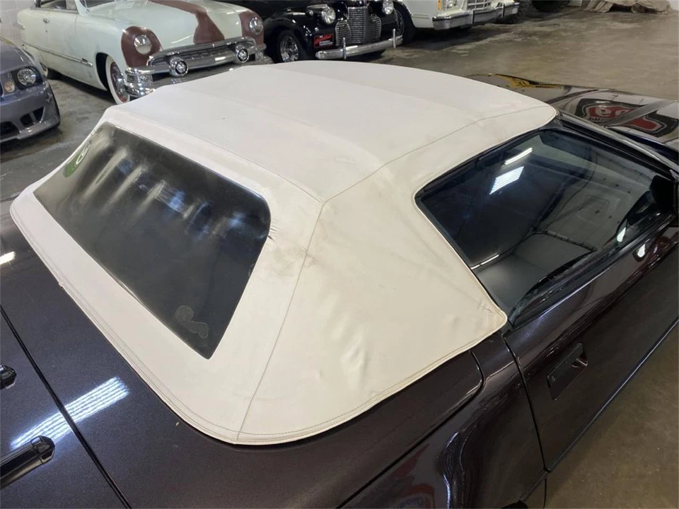 1989 Chevrolet Corvette C4 - Image 22 of 31