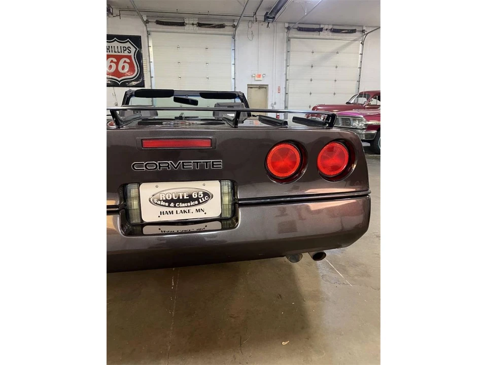 1989 Chevrolet Corvette C4 - Image 19 of 31