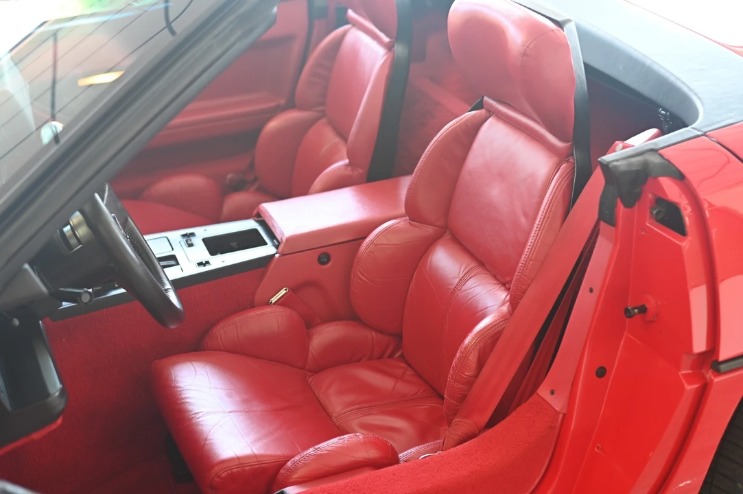 1989 Chevrolet Corvette C4 - Image 18 of 19
