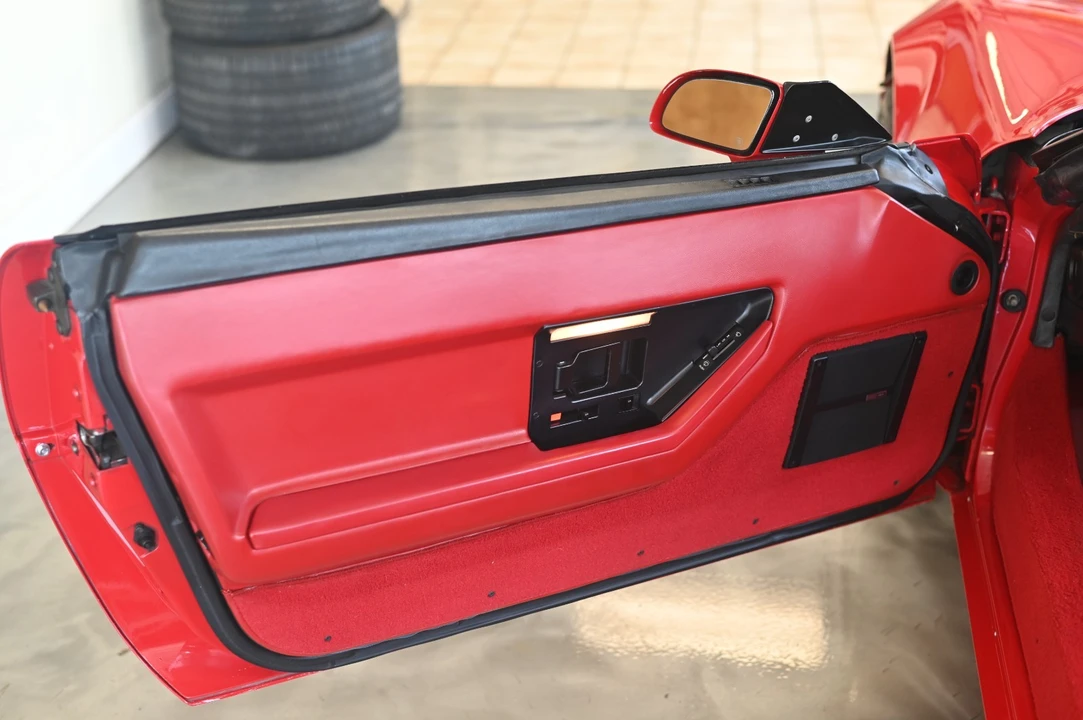 1989 Chevrolet Corvette C4 - Image 19 of 19