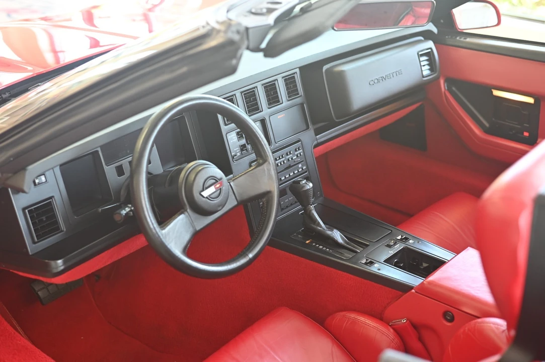 1989 Chevrolet Corvette C4 - Image 17 of 19