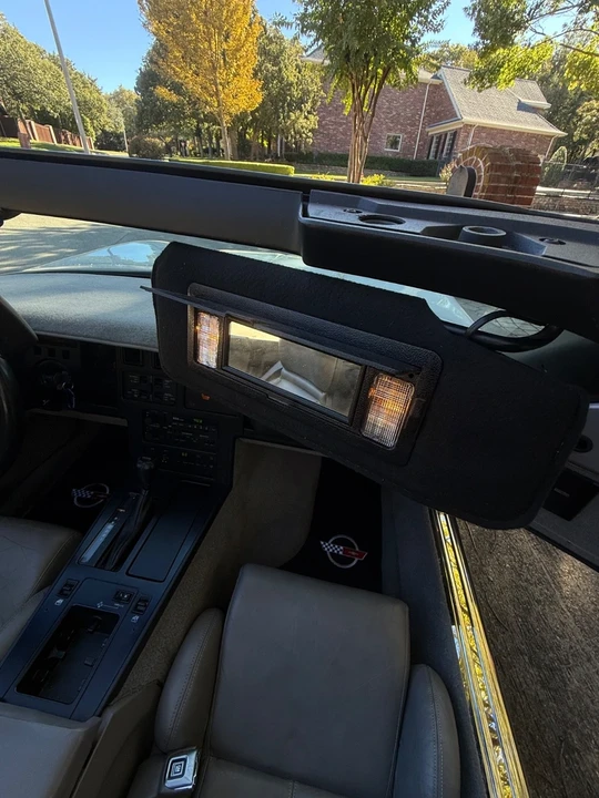 1989 Chevrolet Corvette C4 - Image 19 of 21