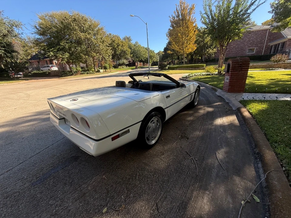 1989 Chevrolet Corvette C4 - Image 8 of 21