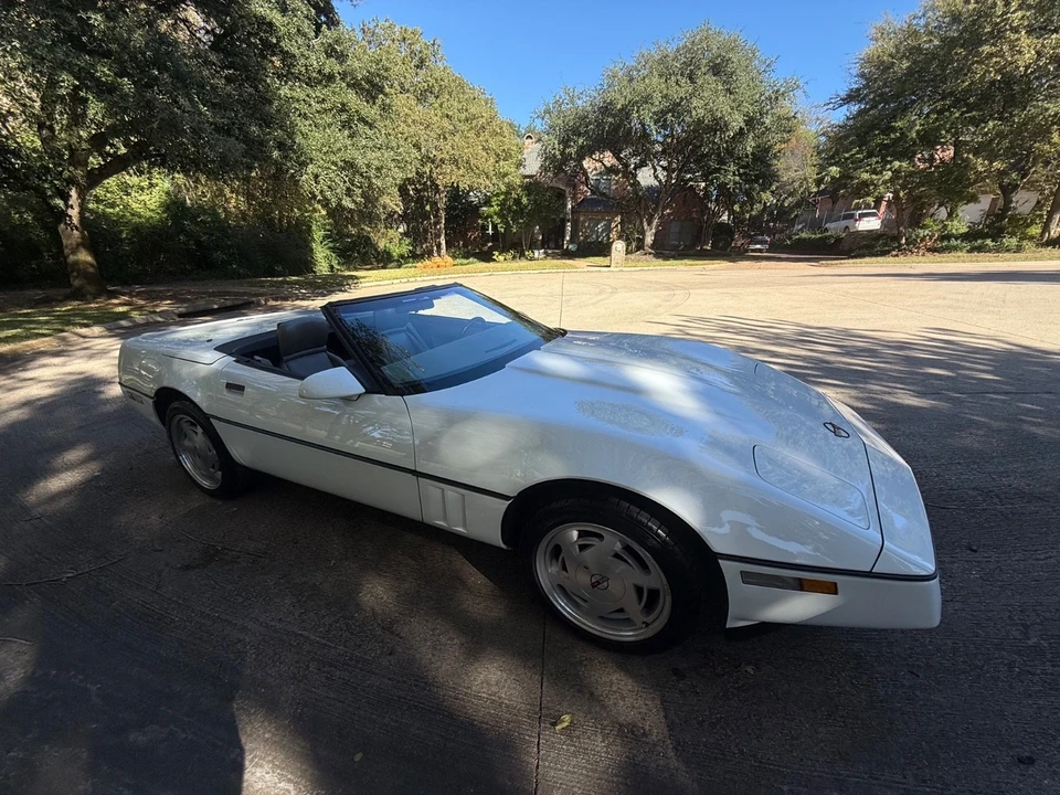 1989 Chevrolet Corvette C4 - Image 10 of 21