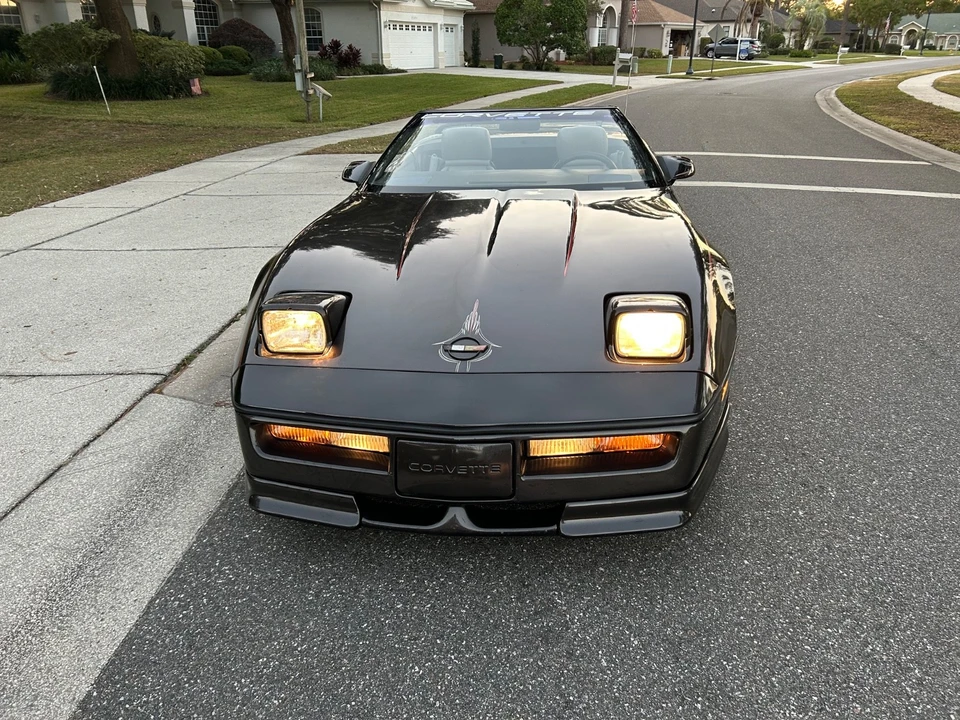 1989 Chevrolet Corvette C4 - Image 25 of 31