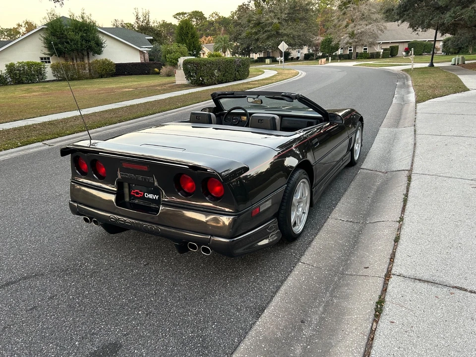 1989 Chevrolet Corvette C4 - Image 12 of 31