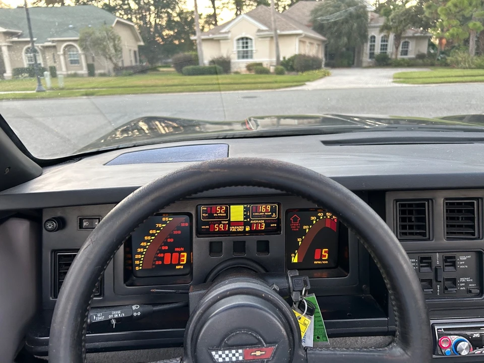 1989 Chevrolet Corvette C4 - Image 20 of 31