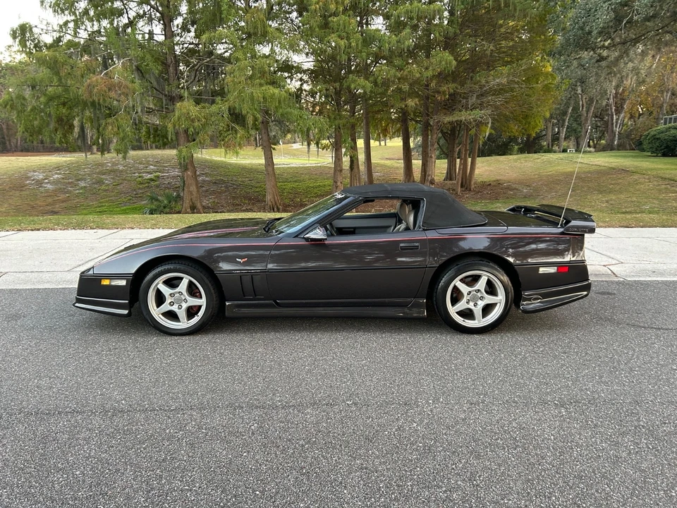 1989 Chevrolet Corvette C4 - Image 27 of 31