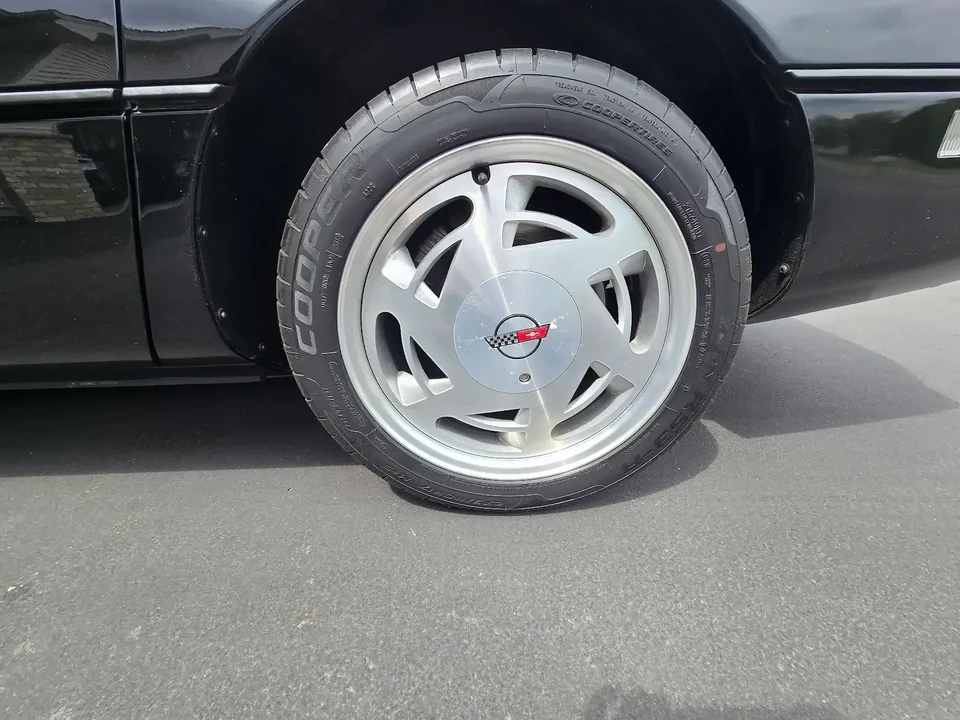1989 Chevrolet Corvette C4 - Image 22 of 24