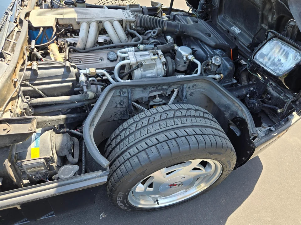 1989 Chevrolet Corvette C4 - Image 14 of 24
