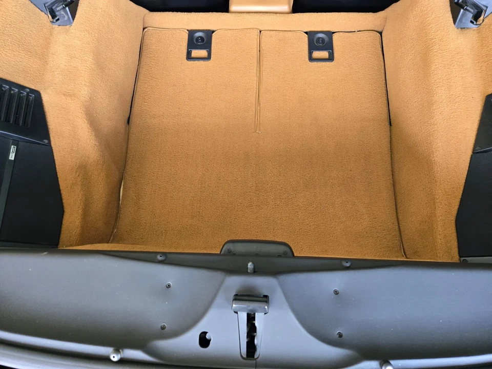 1989 Chevrolet Corvette C4 - Image 12 of 24