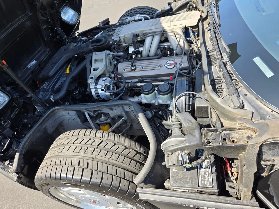 1989 Chevrolet Corvette C4 - Image 13 of 24