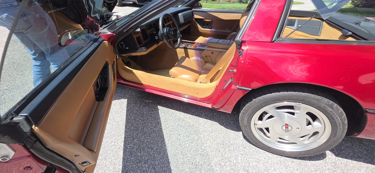 1989 Chevrolet Corvette C4 - Image 22 of 31