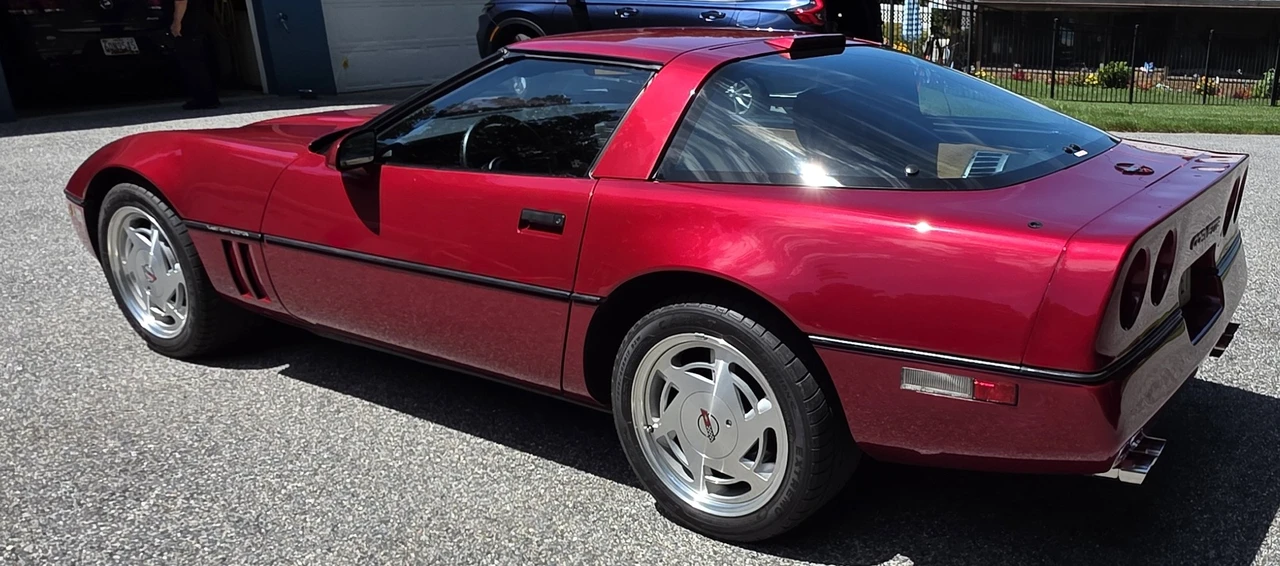 1989 Chevrolet Corvette C4 - Image 10 of 31