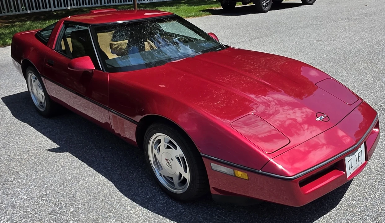 1989 Chevrolet Corvette C4 - Image 17 of 31