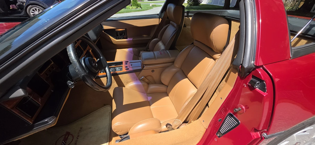 1989 Chevrolet Corvette C4 - Image 26 of 31