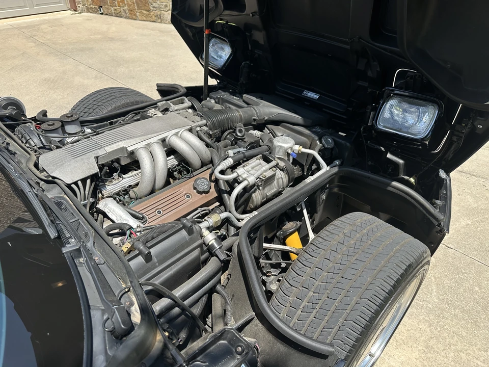 1989 Chevrolet Corvette C4 - Image 14 of 17