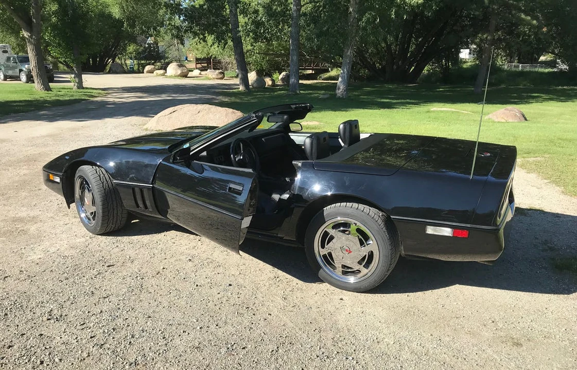 1989 Chevrolet Corvette C4 - Image 2 of 14