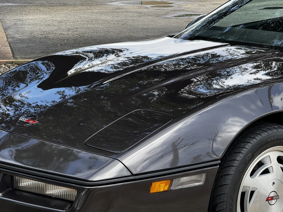 1989 Chevrolet Corvette C4 - Image 28 of 31