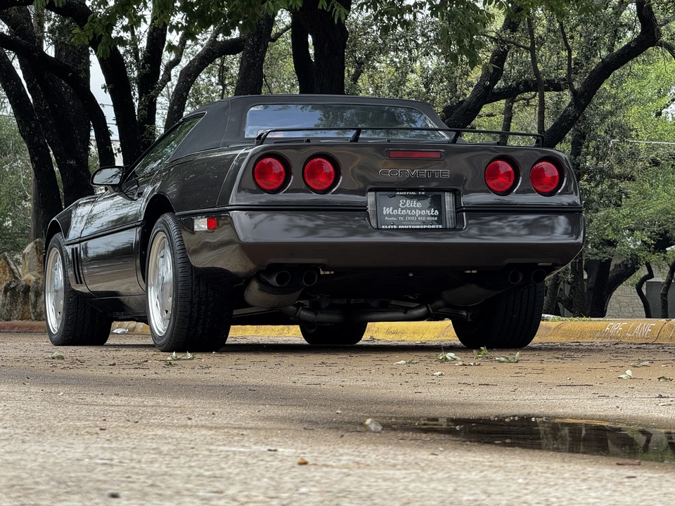 1989 Chevrolet Corvette C4 - Image 17 of 31