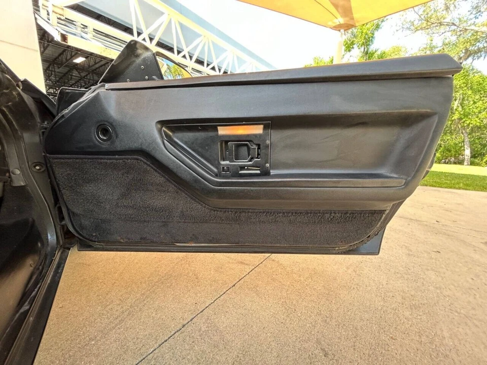 1989 Chevrolet Corvette C4 - Image 20 of 21