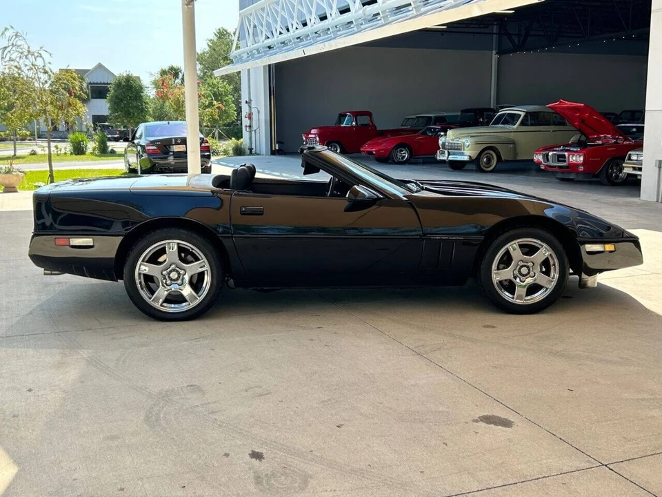 1989 Chevrolet Corvette C4 - Image 4 of 12