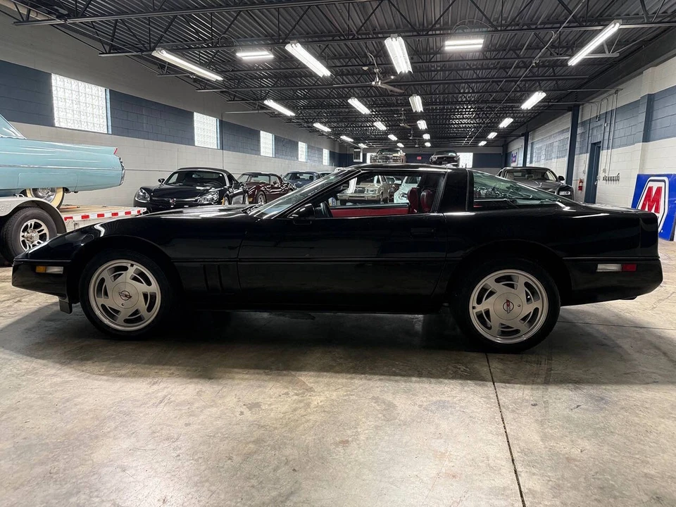 1989 Chevrolet Corvette C4 - Image 4 of 31