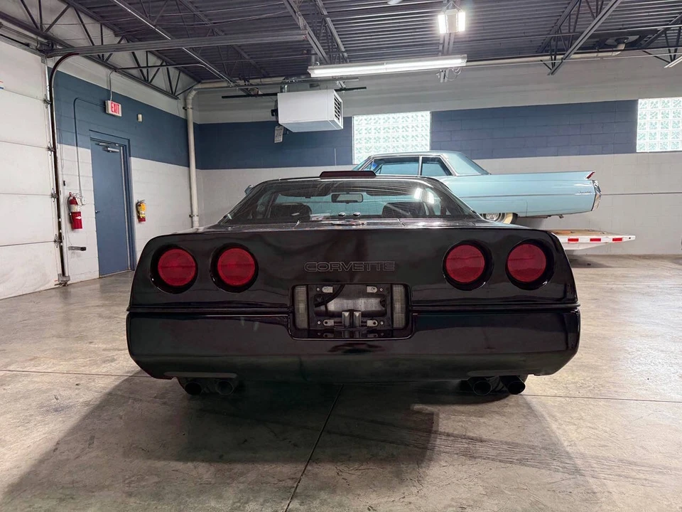 1989 Chevrolet Corvette C4 - Image 7 of 31