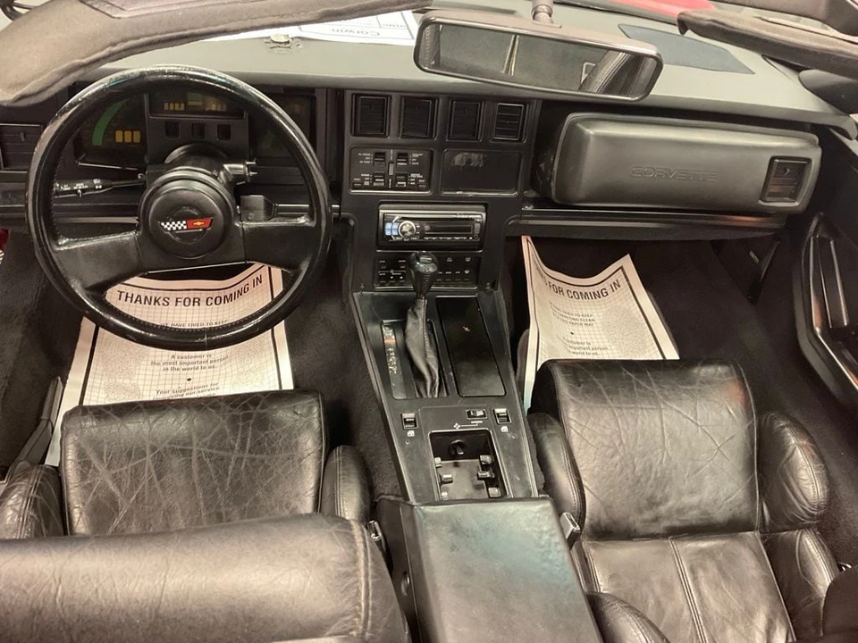 1989 Chevrolet Corvette C4 - Image 18 of 26