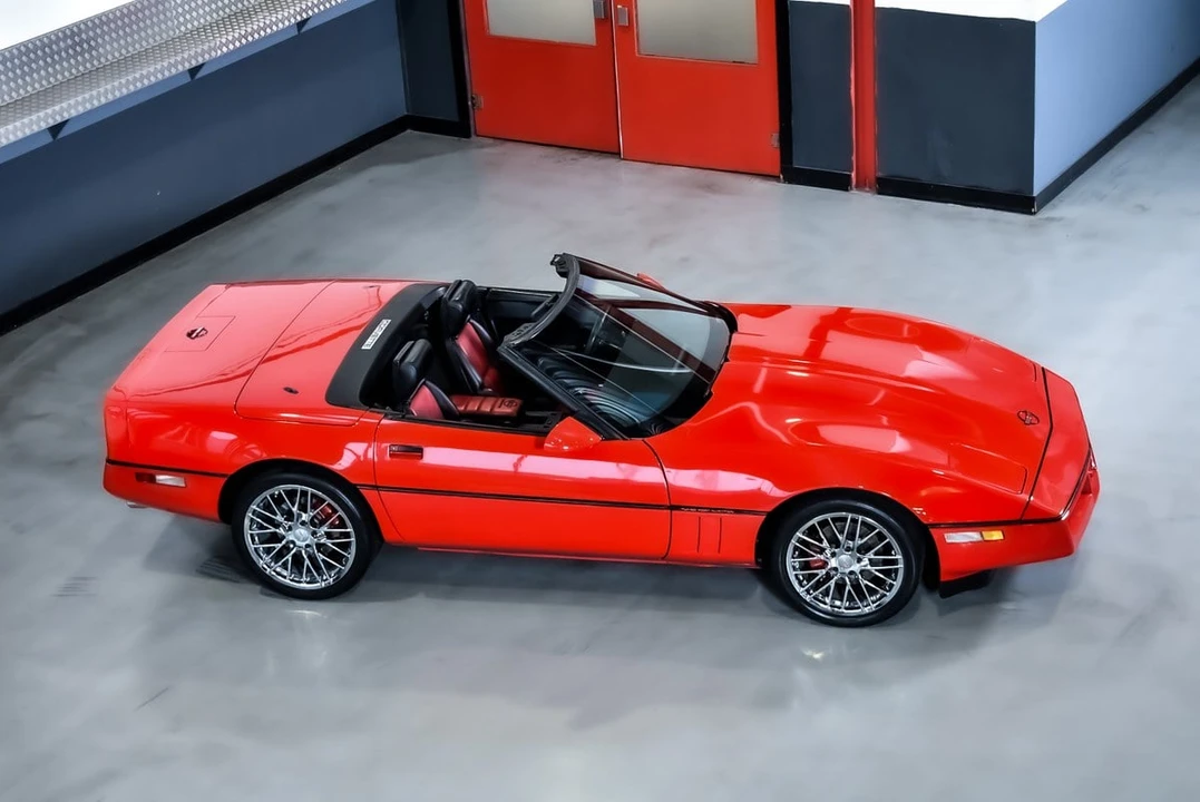 1989 Chevrolet Corvette C4 - Image 13 of 30