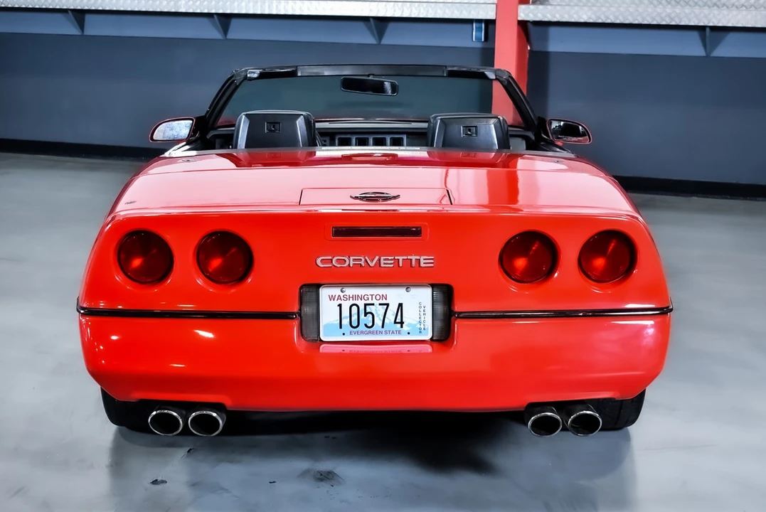 1989 Chevrolet Corvette C4 - Image 14 of 30
