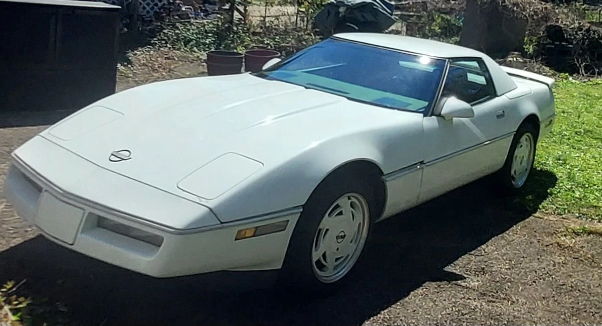 1989 Chevrolet Corvette C4 - Image 1 of 20