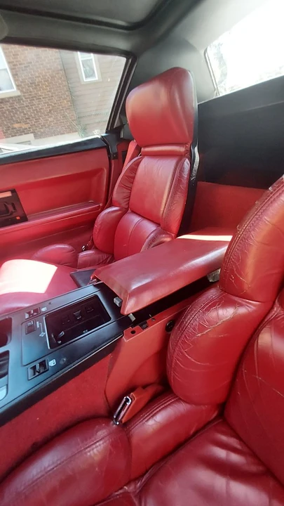 1989 Chevrolet Corvette C4 - Image 16 of 20