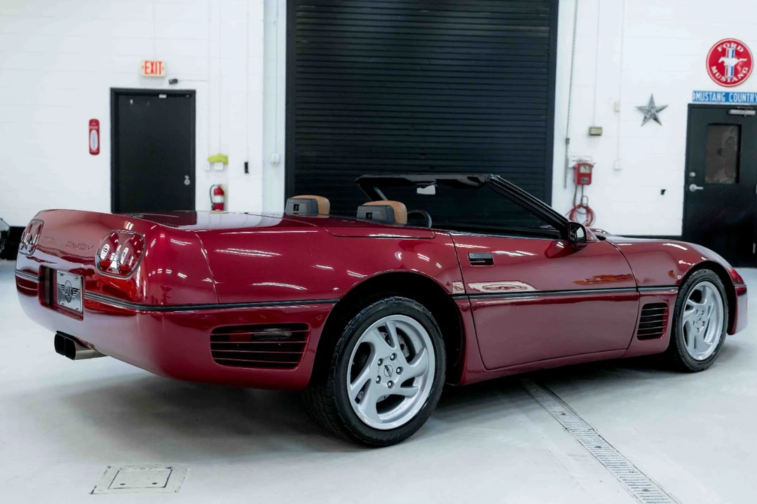 1989 Chevrolet Corvette Callaway - Image 8 of 31
