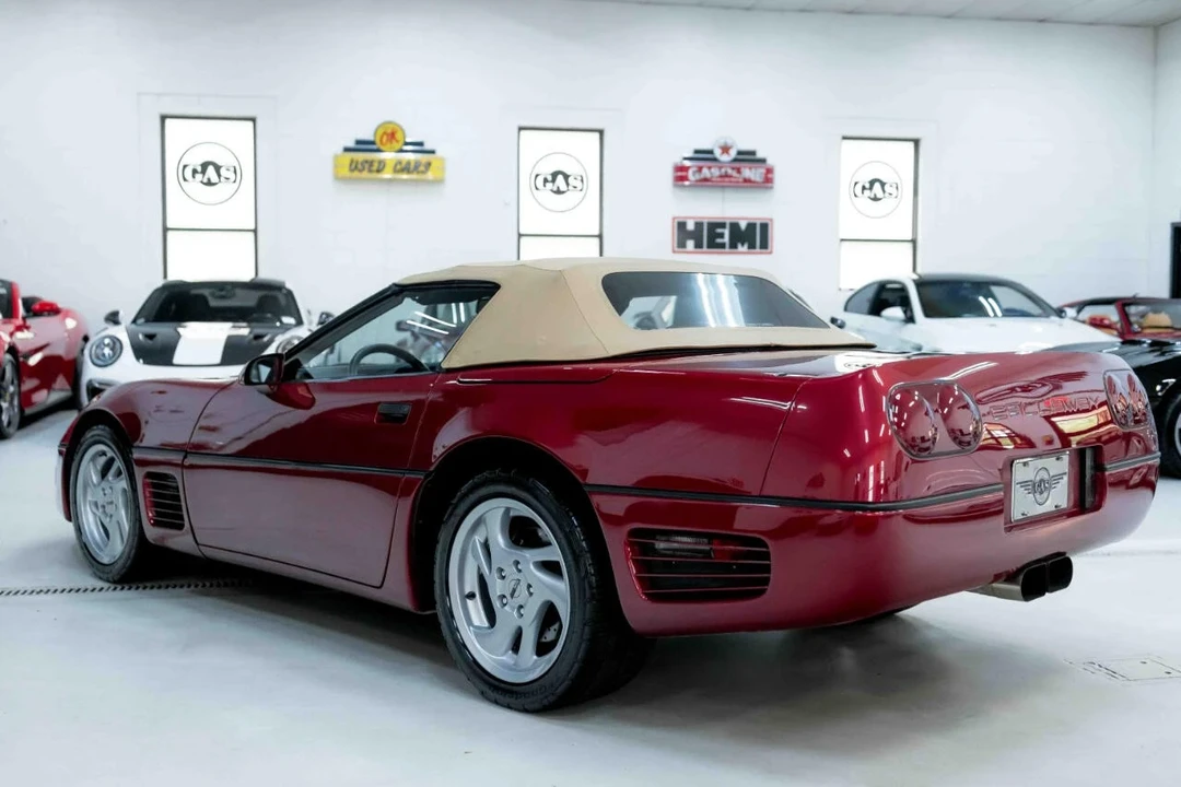 1989 Chevrolet Corvette Callaway - Image 15 of 21